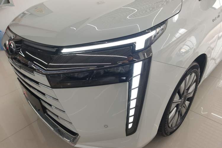 Used GAC Trumpchi E8 New Energy 2024 150km Dragon Roar Starry Night+