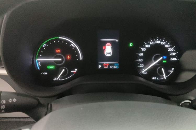 Used Toyota Granvia 2024 2.5L Hybrid Comfort Edition
