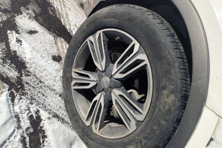 Used Leopaard CS10 2015 2.0T Manual Excellence Edition Right Front Wheel Hub