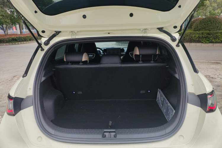 Used BYD Dolphin 2025 420km Free Edition
