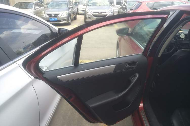 Used Volkswagen Sagitar 2014 1.4TSI Automatic Luxury Model