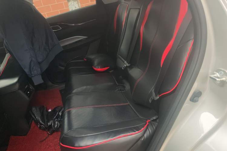 Used CHANGAN OSHAN Z6 2022 Blue Whale 1.5T DCT Luxury Model