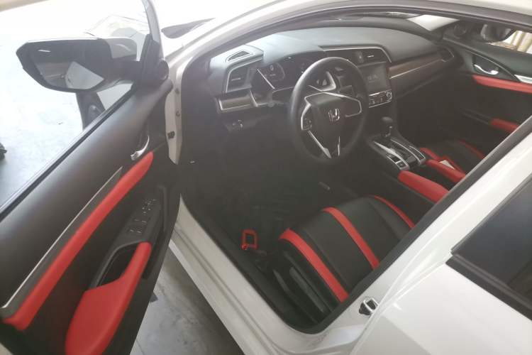 Used Honda Civic 2019 220TURBO CVT Dynamic Edition China VI