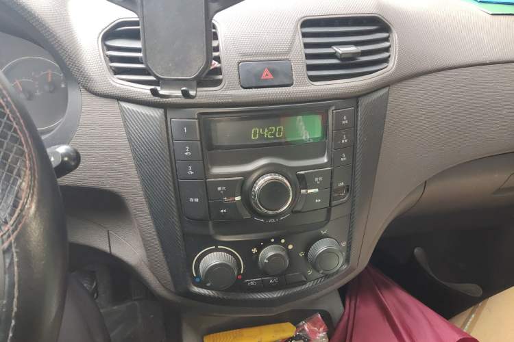 Used Wuling Hongguang 2014 1.2L Base Model China IV