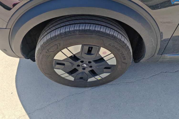 Used Ford Bronco 2026 Model Ink Diamond Range-Extended Exterior 4