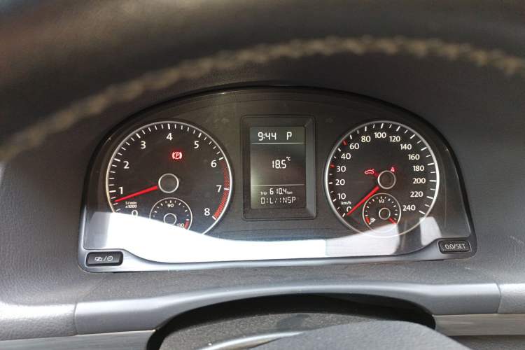 Used Volkswagen Touran 2015 1.4T DSG Comfort Edition 5 Seats
