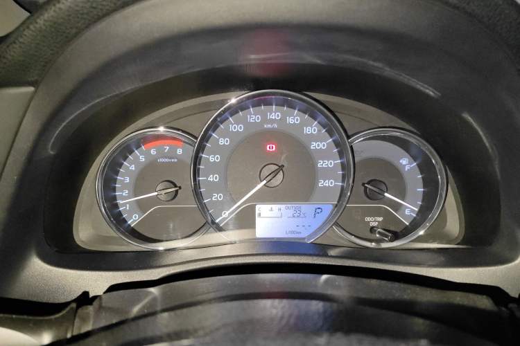 Used Toyota Levin 2017 Revised 185T CVT Elite Edition China V Standard Instrument Cluster