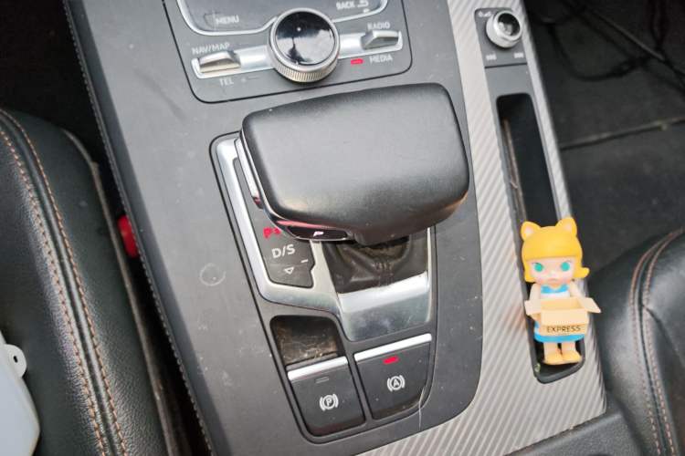 Used Audi Q5L 2020 45 TFSI Prestige Fashion Model