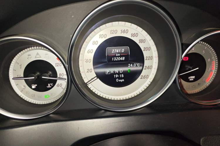 Used Mercedes-Benz C-Class 2011 C 200 Luxury Sport Touring Edition
