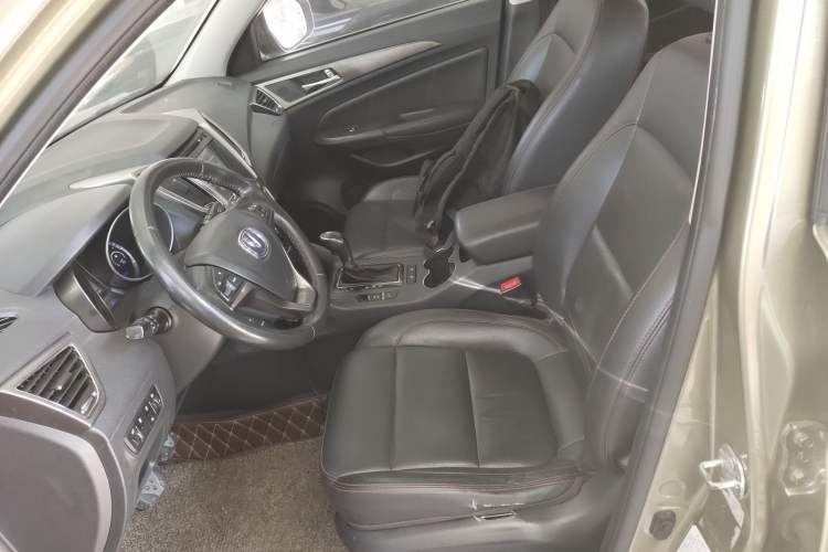 Used Changan CS75 2014 1.8T Automatic Prestige Model China V Standard
