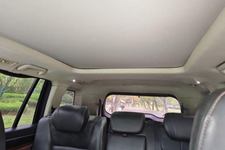 Used GAC Trumpchi GS8 2017 320T Two-Wheel Drive Luxury Smart Connectivity Version (7 Seats) Headliner