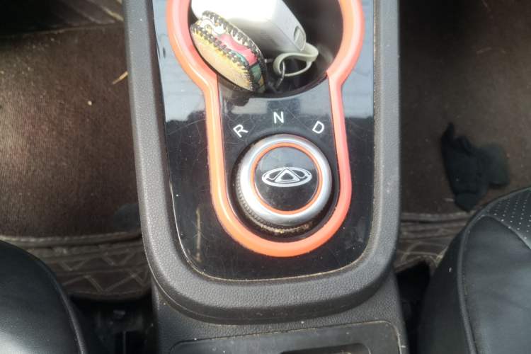 Used Chery Little Ant 2019 4-Seater Smart Edition 35 kWh Gear Lever