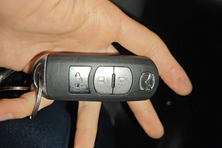 Used Mazda 3 Axela 2017 Sedan 2.0L Automatic Prestige Model China V Standard