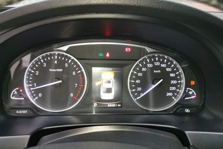Used Geely Auto Emgrand GT 2015 1.8T Standard Model
