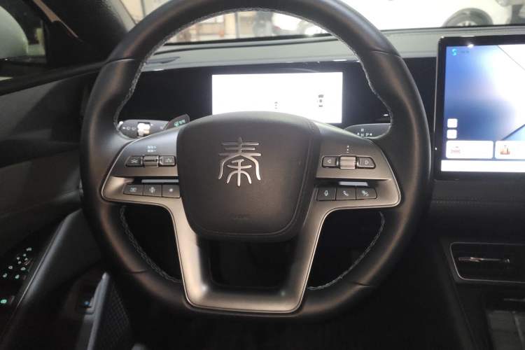 Used BYD Qin L 2025 EV 545KM Beyond Version
