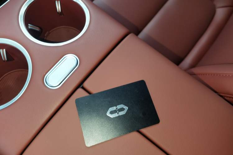 Used Hima AITO M5 2025 Extended-Range Ultra Rear-Wheel-Drive Version Vehicle Key