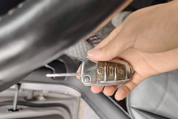 Used Audi Q3 2017 30 TFSI Fashion Model Vehicle Key