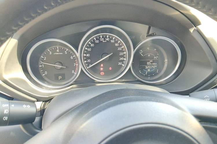 Used Mazda CX-5 2017 2.0L Automatic 2WD ZhiShang Trim China V Standard Instrument Cluster