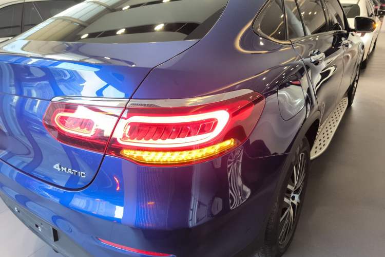 Used Mercedes-Benz GLC Coupe 2020 GLC 300 4MATIC Coupe SUV