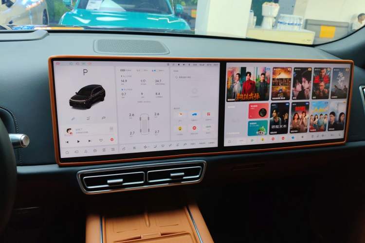 Used Li Auto L8 2025 Max Smart Refresh Edition Audio And AC Panel