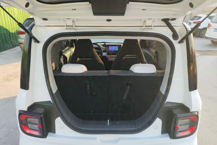 Used Geely Galaxy Panda 2025 210 km – Yuanqi Bear