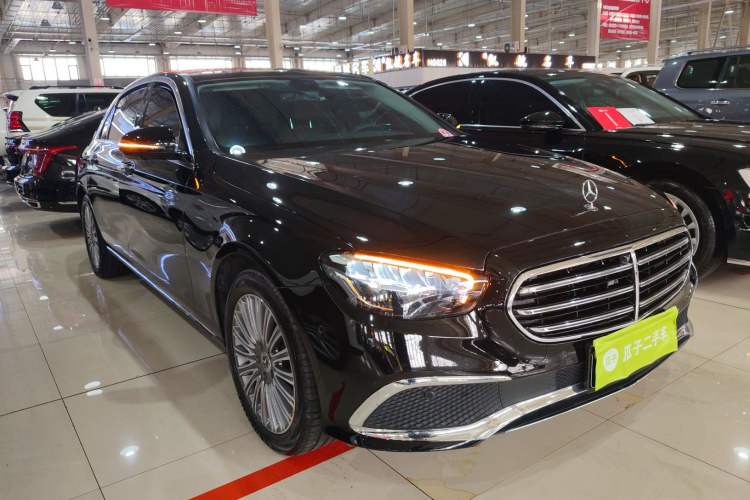 Used Mercedes-Benz E-Class 2022 Second Facelift E 300 L Fashion Edition