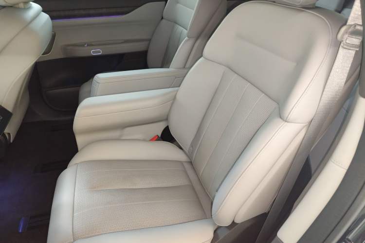 Used Nio ES8 2023 75 kWh