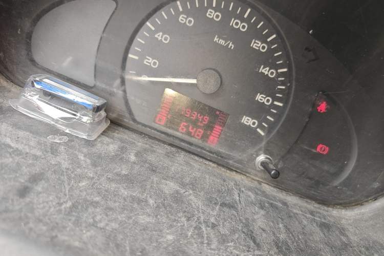 Used Wuling Rongguang 2014 1.2L S Base Model