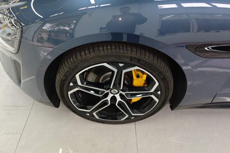 Used Xiaomi Auto SU7 2024 Rear-Drive Ultra-Long Range Advanced Pro-Level Intelligent Driving Version