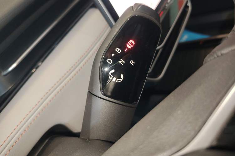 Used Volkswagen ID.7 VIZZION 2024 AIR model