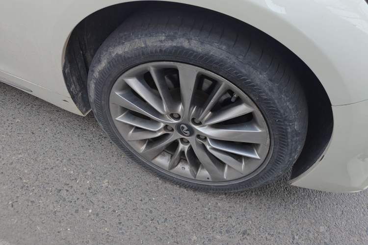 Used Infiniti Q50L 2018 2.0T Enjoyment Version China V Standard