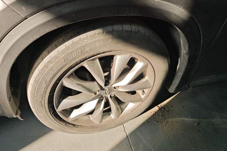 Used Infiniti QX50 2020 2.0T All-Wheel-Drive Elite Version