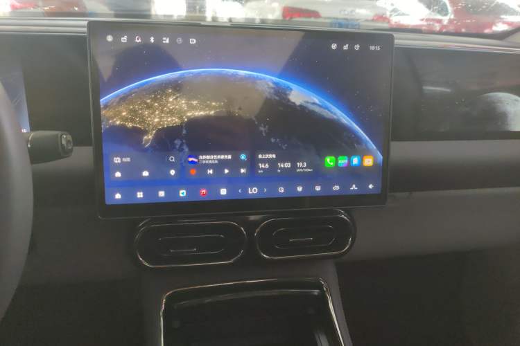 Used Leapmotor C11 2024 All-Electric 580 Luxury Edition Audio And AC Panel