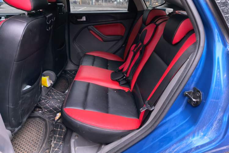 Used Ford Focus 2012 Hatchback Classic 1.8L Manual Base Model