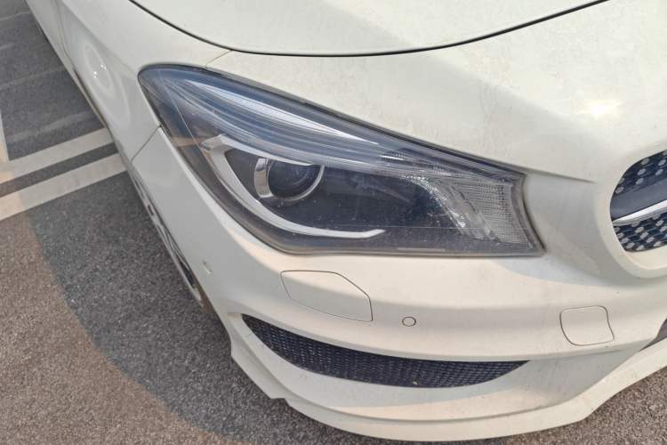 Used Mercedes-Benz CLA 2014 CLA 260 4MATIC Right Front Headlight