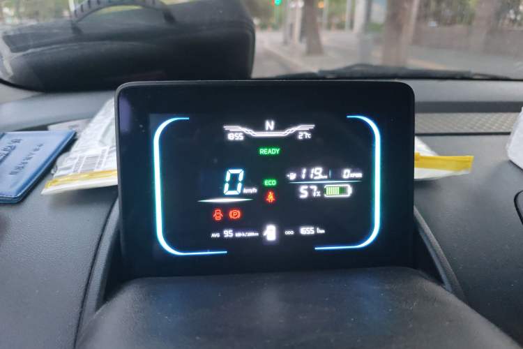 Used CHANGAN NEVO Lumin 2022 210km Sweet Edition Instrument Cluster