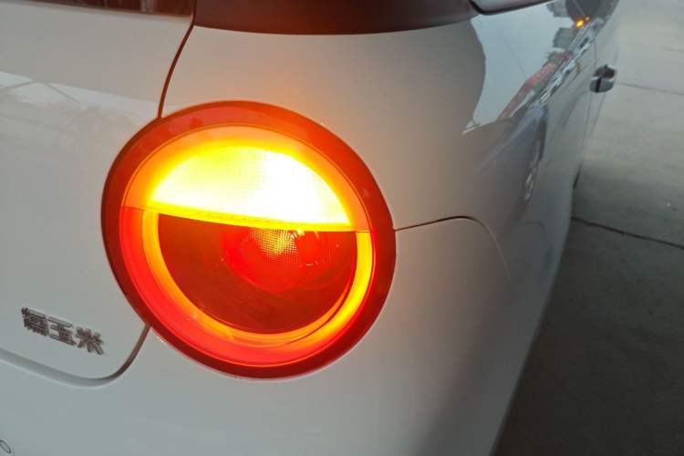 Used CHANGAN NEVO Lumin 2025 205 km Xiangqin Version Right Rear Taillight