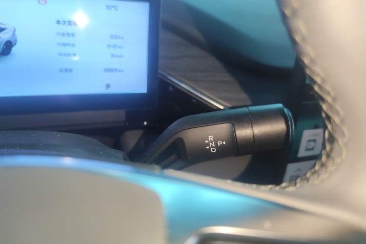 Used Geely Galaxy L6 2025 EM-i 140km Starship Edition
