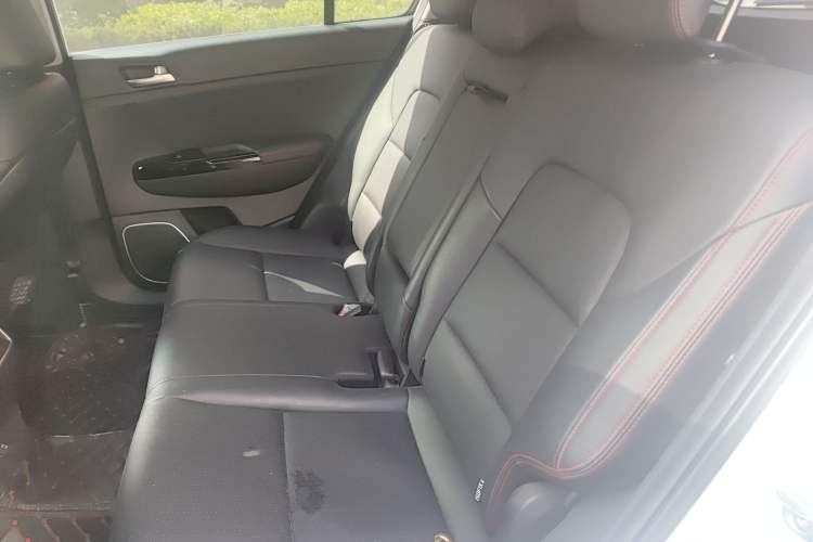 Used Kia KX5 2019 1.6T Automatic Two-Wheel Drive Luxury Edition Left Rear Seat