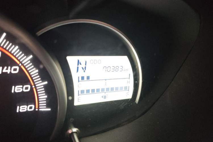 Used CHANGAN OSHAN Olisway 2015 X6 1.4L IMT Flagship Edition Odometer Close Up