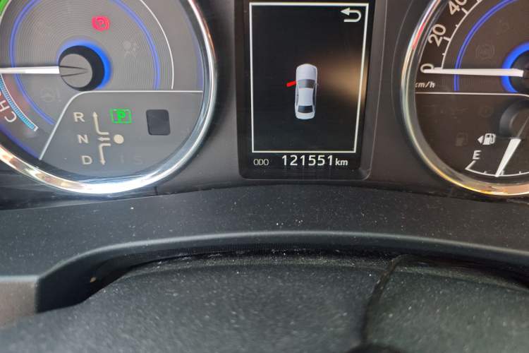 Used Toyota Corolla 2016 Dual-Engine 1.8L E-CVT Elite Edition