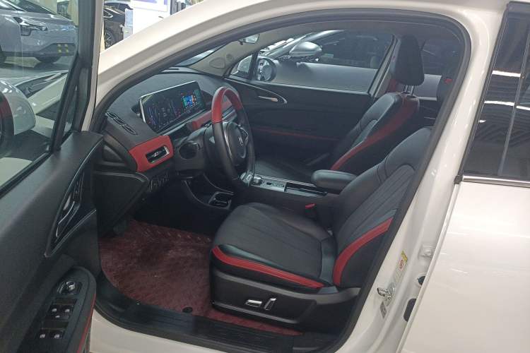 Used ORA Good Cat GT 2022 Mulan Edition 401 km Standard Range Left Front Seat