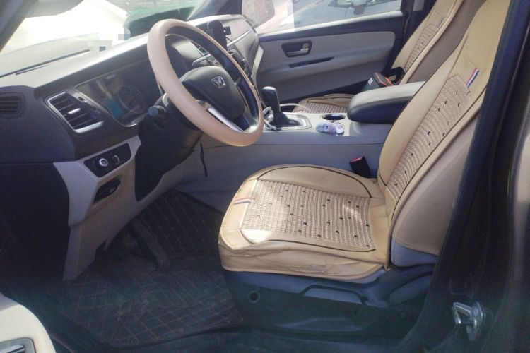 Used Huasong 7 2015 2.0T Automatic Comfort Model