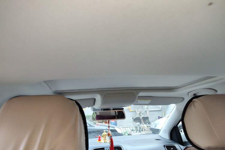 Used Volkswagen Polo 2014 1.4L Automatic Luxury Edition Headliner