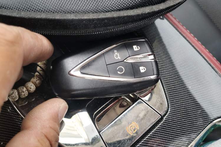 Used CHANGAN OSHAN X5 2021 1.5T DCT Flagship Edition Vehicle Key