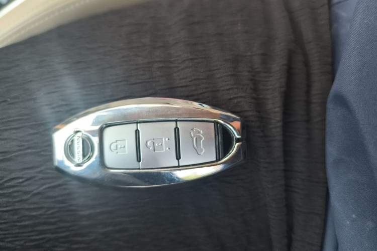 Used Nissan X-Trail 2017 2.5L CVT Luxury Edition 4WD