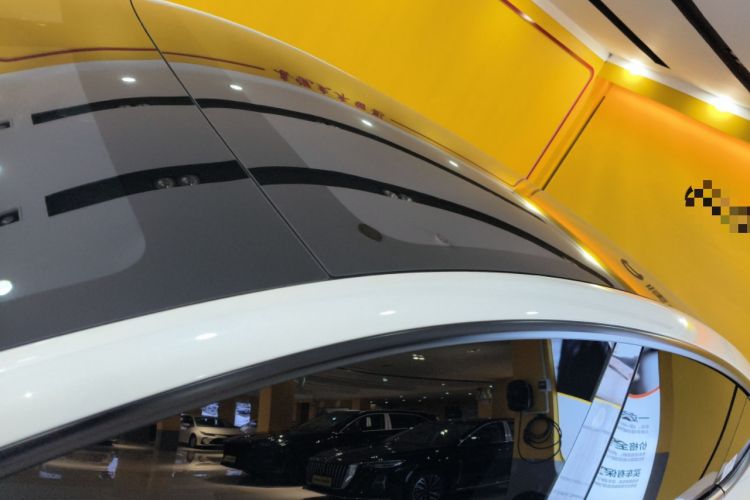 Used Tesla Model Y 2025 Rear-Wheel-Drive Version
