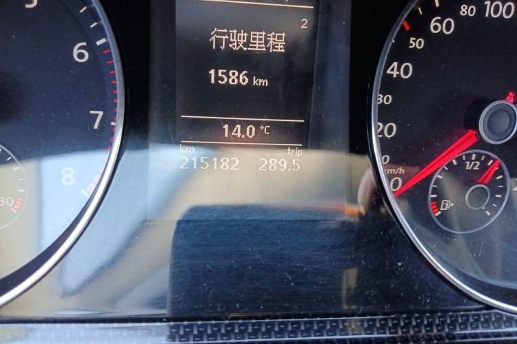 Used Volkswagen Magotan 2012 Revised 1.8TSI Luxury Version
