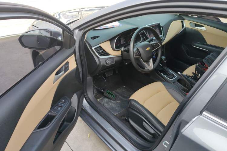 Used Chevrolet Monza 2020 320 Automatic Enjoyment Edition