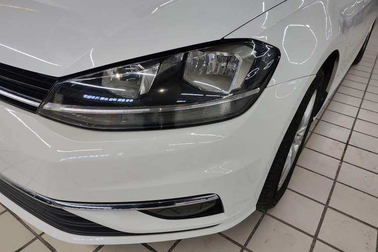 Used Volkswagen Golf 2019 280TSI DSG Comfort Version China VI Standard
